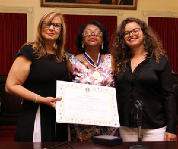 14790557821479055785-not2439