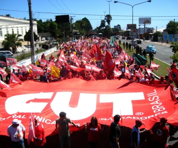 bandeirao-cut-not1825