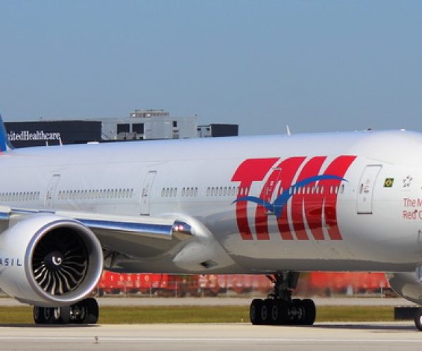 tam-aviao-pilotos-not2200